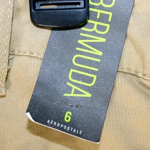 NWT Aeropostale Bermuda Shorts, women’s size 6 - Picture 3 of 6